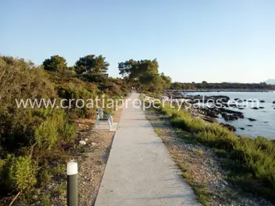Building land 2,626 m², Drače na Pelješcu, by the road and the harbor - 4