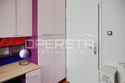Apartment 67 m², Gajnice - designer-decorated and quiet location - 11