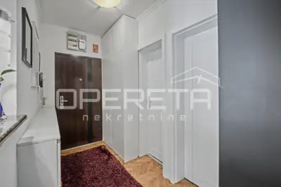 Apartment 67 m², Gajnice - designer-decorated and quiet location - 9