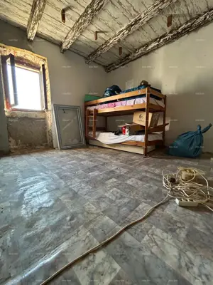Kuća 63 m², Šišan - tri etaže i dvorište - 2