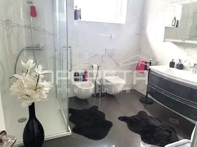 Prodaja, Stan, Dugo Selo, Zagrebačka, 5s, 275 m² - 2