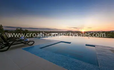 Apartment 150 m², Otok Brač - sea and pool view - 5