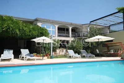 Trogir, Plano building with 5 apartments, for sale