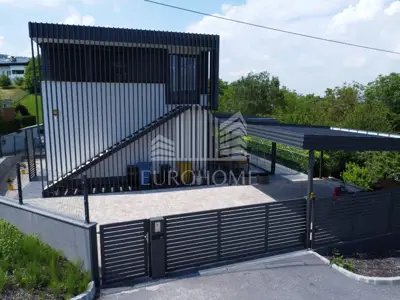 House for sale in Giznik, 286 m² - 4