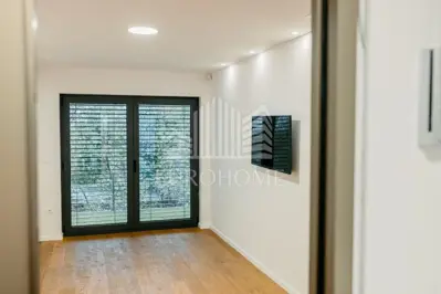 House for sale in Giznik, 286 m² - 14