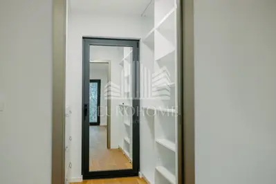House for sale in Giznik, 286 m² - 15