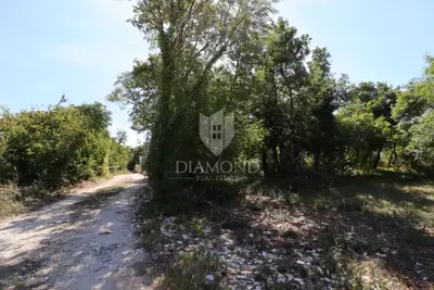 Građevinsko zemljište 1.708 m², Svetvinčenat - otvoren pogled - 4