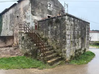 Stone house, Bubani near Kanfanar, peaceful Istrian hinterland