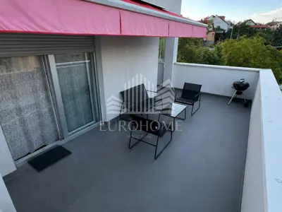Stan 60,8 m², Remete - južna orijentacija i terasa 25 m² - 2