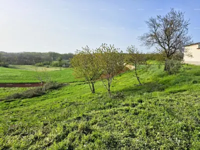 Baugrundstück 1 730 m², Vadreš - ruhige Lage - 4