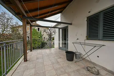 Stone houses 270 m², Oprtalj - peaceful location in nature - 11