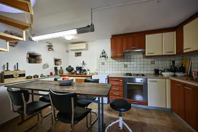 Stone houses 270 m², Oprtalj - peaceful location in nature - 13