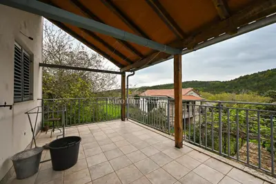 Stone houses 270 m², Oprtalj - peaceful location in nature - 9
