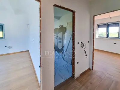 Stan 63,82 m², Poreč okolica - 2 spavaće sobe, terasa - 9
