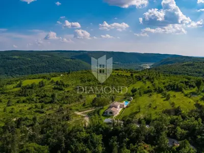 Grožnjan; luksuzna vila na osami - 5