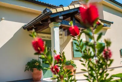 Grožnjan; luksuzna vila na osami - 7
