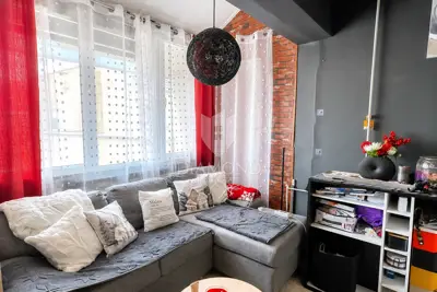 Wohnung zum Kauf in Centar, 64 m²