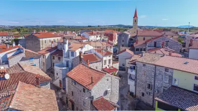 Stone house 84 m², Brtonigla - near the center - 12