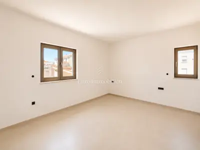 Stan 119,78 m², Mandre - prvi red do mora i krovna terasa - 11