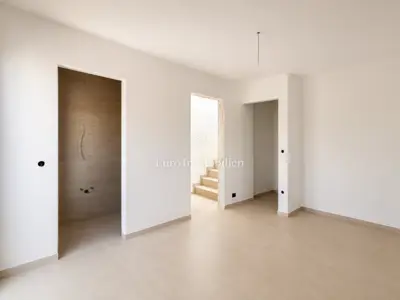Stan 119,78 m², Mandre - prvi red do mora i krovna terasa - 6