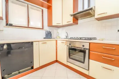 Haus 635 m², Kanfanar - Zentrum, drei Wohneinheiten - 5