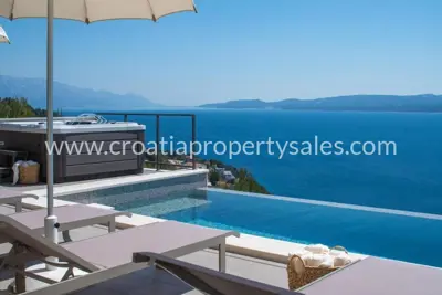 Villa in Omiš, open panoramic view and pool - 7