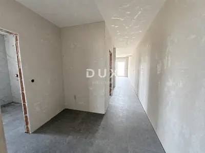 Stan 110,8 m², Tribunj - krovna terasa i pogled na more - 20