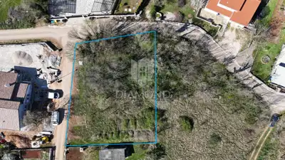 Building land 1,023 m², Labin - flat and regular in shape - 2