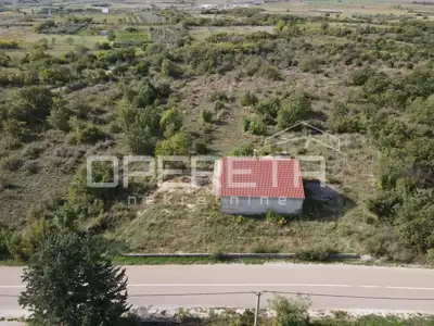 Grundstück 4.050 m², Zemunik Donji - Nähe von Zadar und des Flughafens - 2