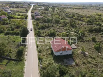Grundstück 4.050 m², Zemunik Donji - Nähe von Zadar und des Flughafens - 6
