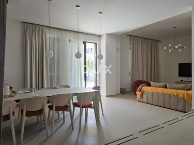 House 157 m², Umag - modern semi-detached house with pool - 8
