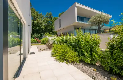 Villa 264 m², Veprinac - Blick auf die Opatija Riviera - 22
