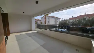 Apartment with private garden in the prestigious zone of Zadar - 8