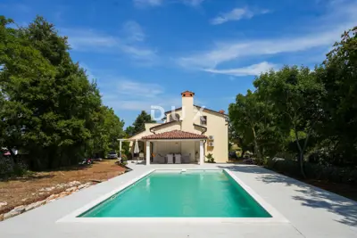 Villa 280 m², Sveti Petar u Šumi - pool and garden area - 3