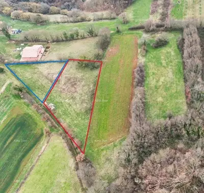 Two plots with two building permits!