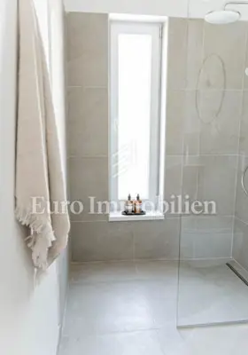 Lijepa kuća s bazenom blizu Labina - 10
