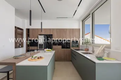 Kuća, Omiš, 280 m², 1 700 000 € - 8