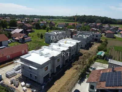 Rugvica, Dvoetažni stan s vrtom u modernom kompleksu, 133 m² - 4