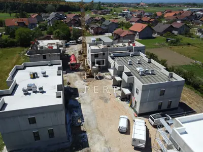 Rugvica, Dvoetažni stan s vrtom u modernom kompleksu, 133 m² - 8