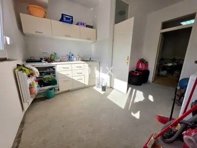 Matulji, poslovni prostor, 170 m², blizina centra - 7