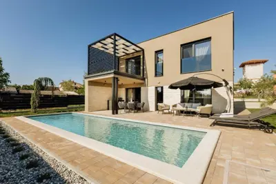 House 170 m², Vabriga - modern new build with pool - 2
