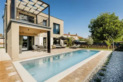 House 170 m², Vabriga - modern new build with pool