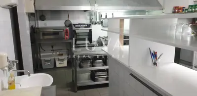 Hotel 750 m², Pag - 24 Zimmer, 100 m vom Meer - 13