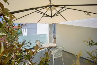 Apartmanska kuća 198 m², Trogir - 150 m od plaže - 15