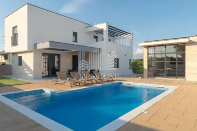 OPPORTUNITY! Villa, Crno, Zadar