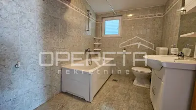 House 300 m², Vidikovac Zadar - two residential units - 16
