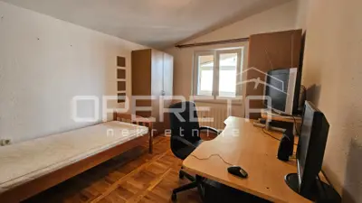 House 300 m², Vidikovac Zadar - two residential units - 12