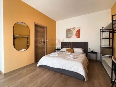 Kuća 196.93 m², Pomer - bazen i krovna terasa s jacuzzijem - 12