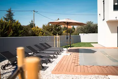Kuća 196.93 m², Pomer - bazen i krovna terasa s jacuzzijem - 5