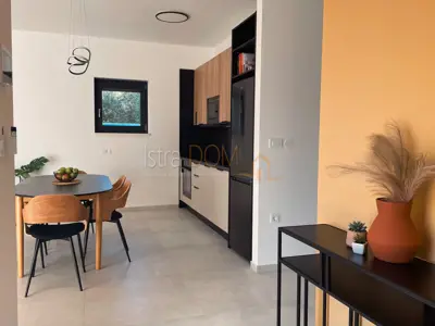 Kuća 196.93 m², Pomer - bazen i krovna terasa s jacuzzijem - 7